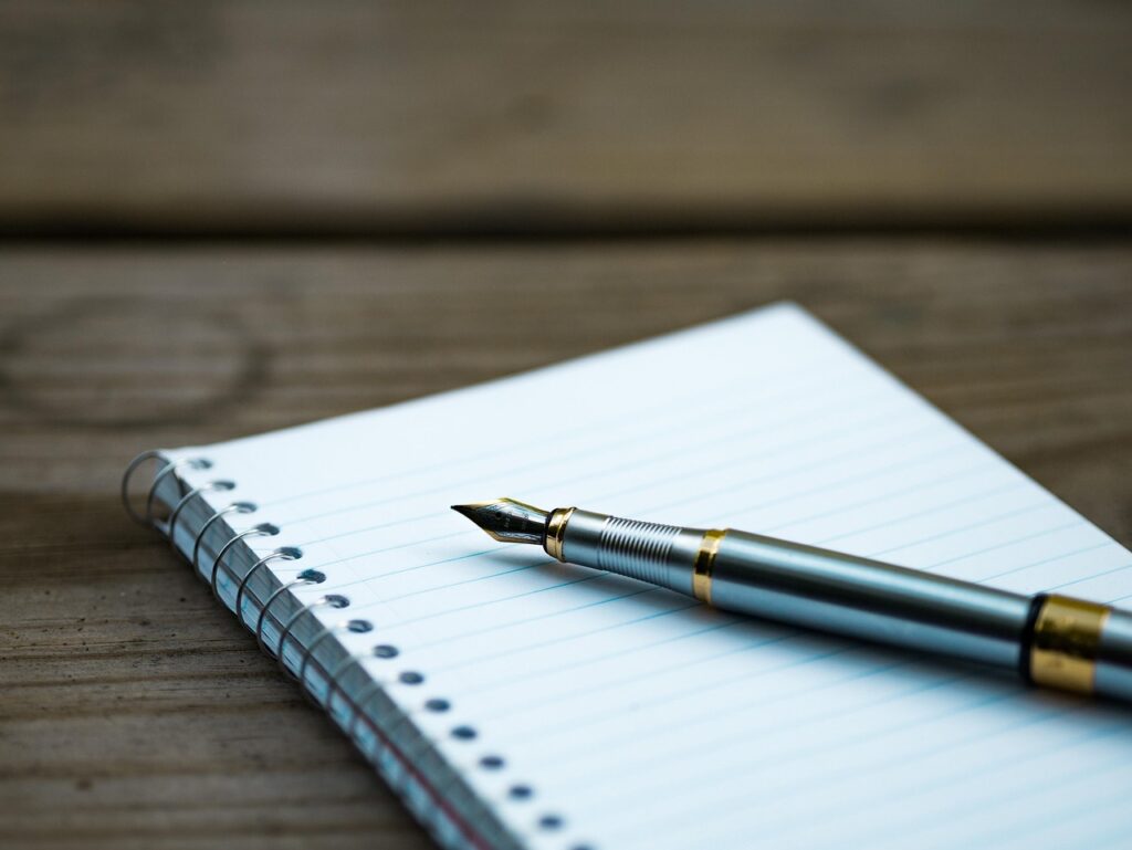 écrire plume stylo